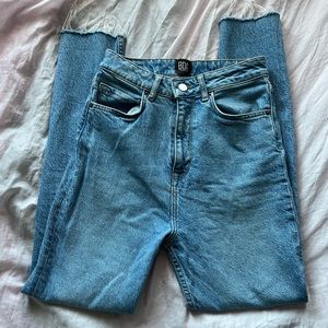 BDG light wash skinny jeans